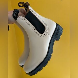 Blundstone Women's Chelsea Boots, size 6 (AU 4)